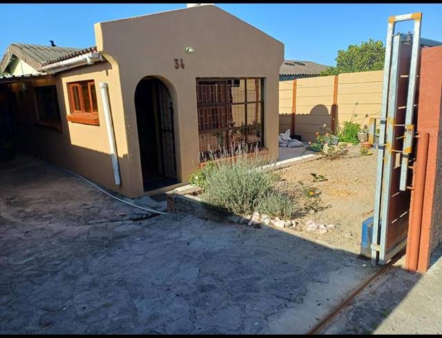 3 BEDROOM HOUSE FOR SALE IN RAVENSMEAD